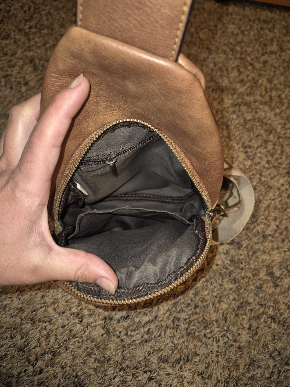 Brown Leather Sling Crossbody Bag with Patterned Strap - Picture 5 of 8